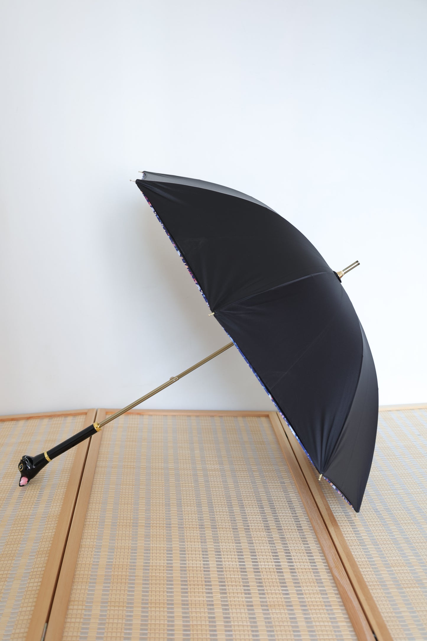 blue rabbit double layer cloth Vinyl sunscreen uv coating anti-ultraviolet Telescopic pole Animal cat head handle Umbrella diameter 84cm黑色雙層內布藍兔子黑膠可伸縮桿貓頭柄84cm
