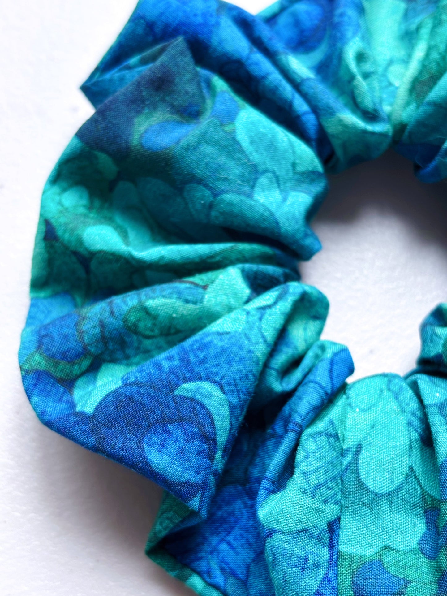 Liberty custom hair tie accessories.Liberty訂製髮圈配飾